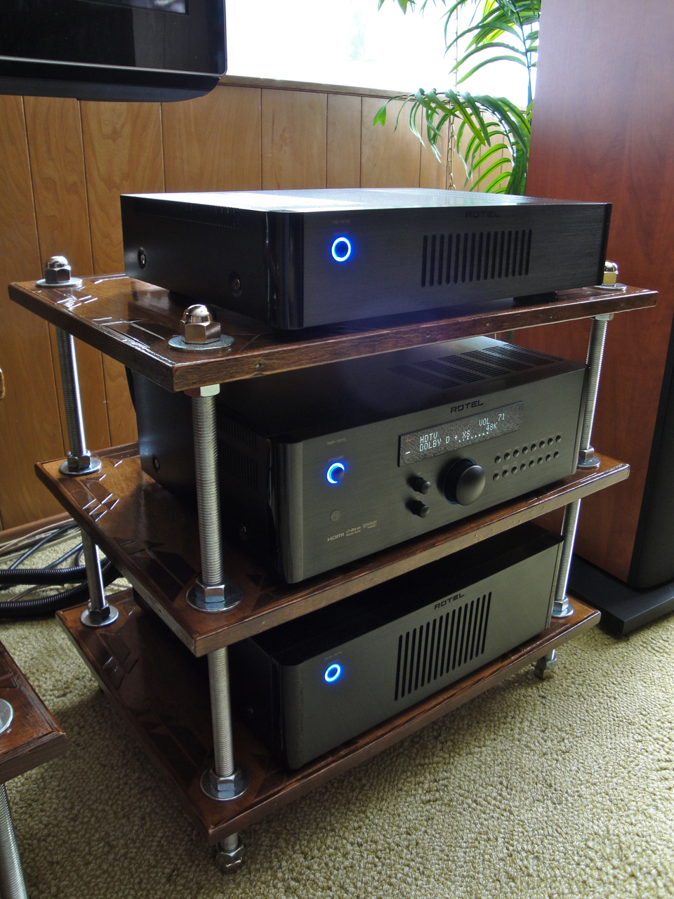 Surround Processor Rack Version J6P's Home Theater Gallery - J6P's Paneled Den (117 photos)