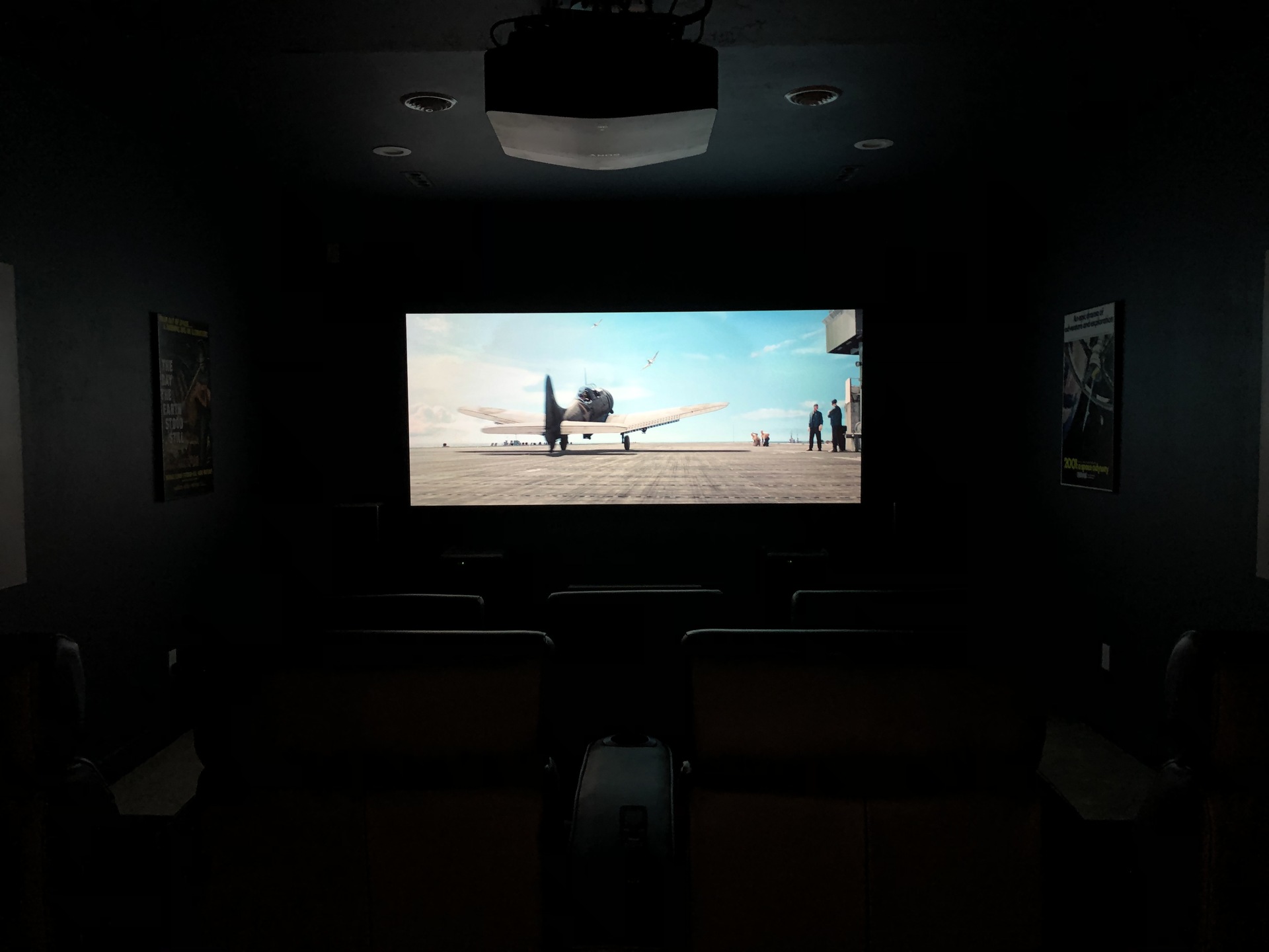 dlma1's Home Theater Gallery Home Theater and Rec Room (11 photos)