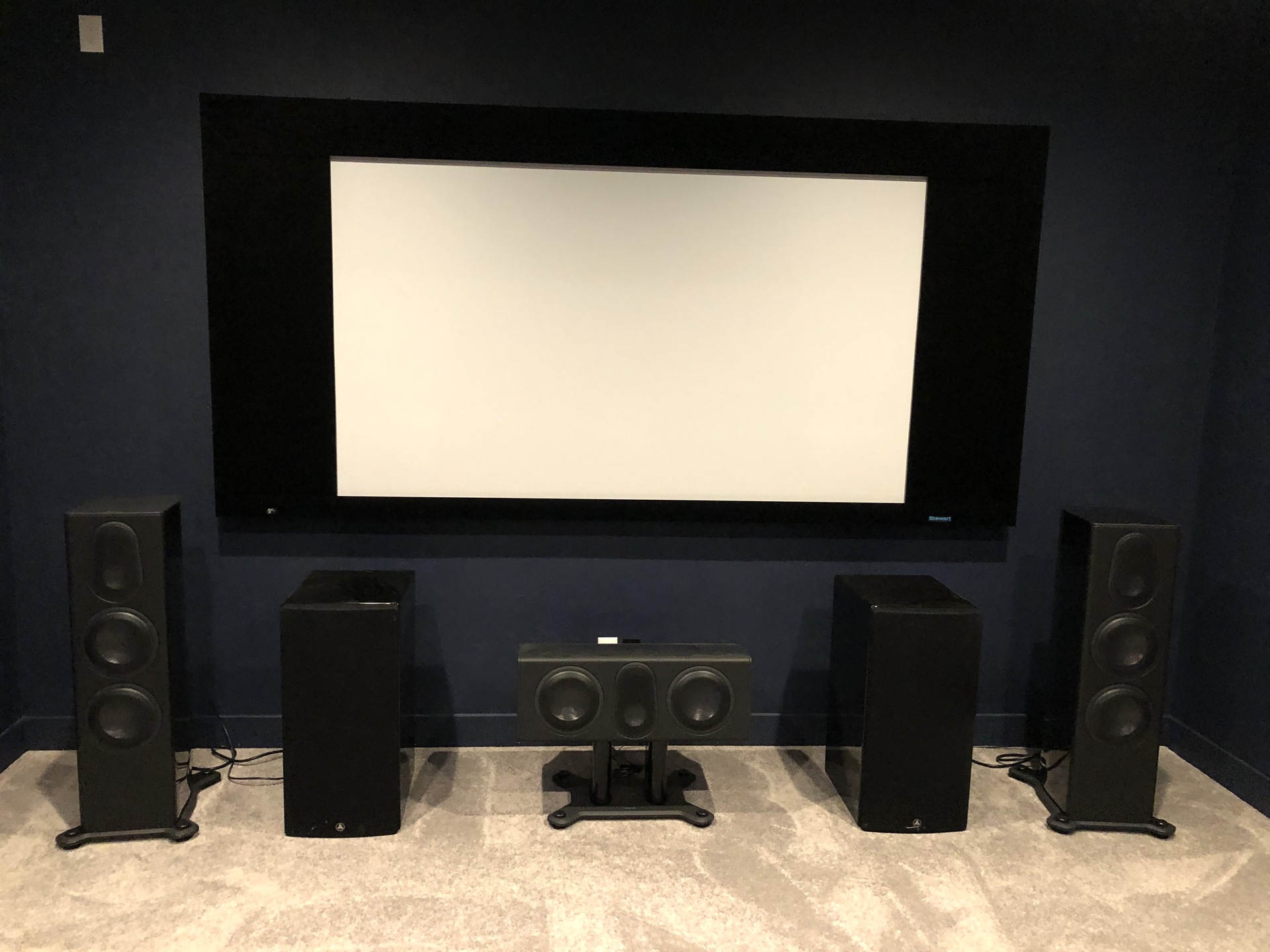 dlma1's Home Theater Gallery Home Theater and Rec Room (11 photos)