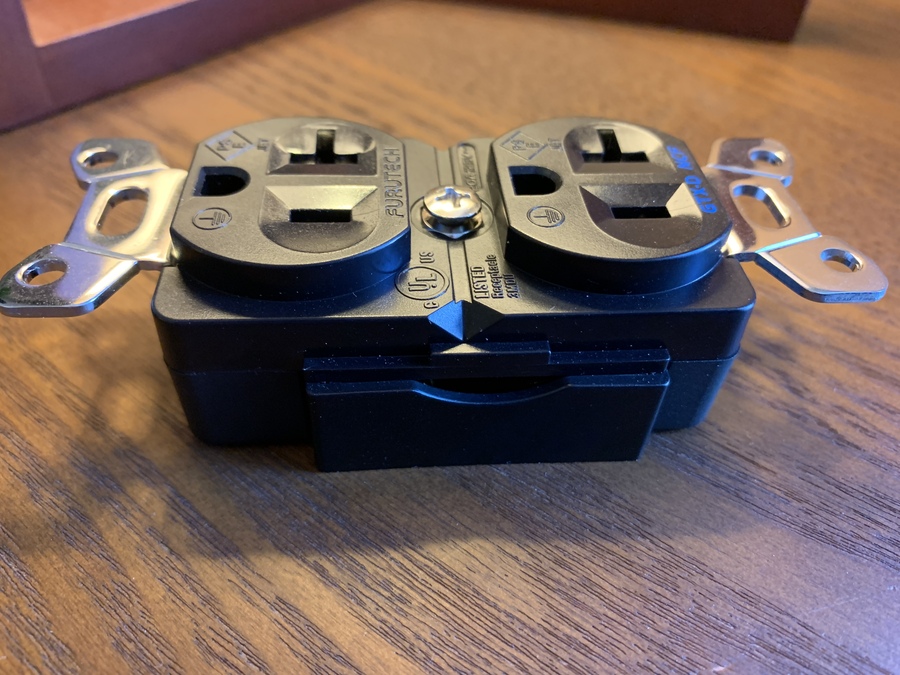 Furutech GTS-D NCF (R)
