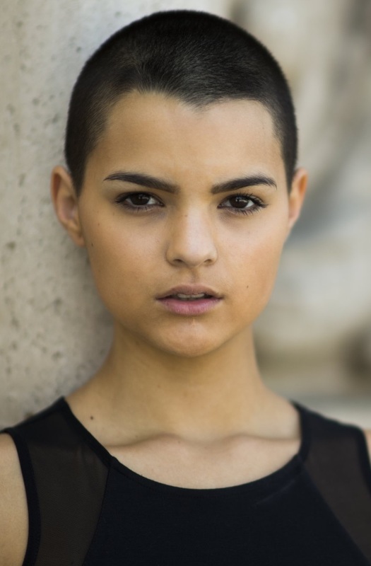 Brianna Hildebrand jeans