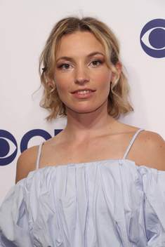 perdita upfront cbs gosses sharenator mujeres corto hawtcelebs