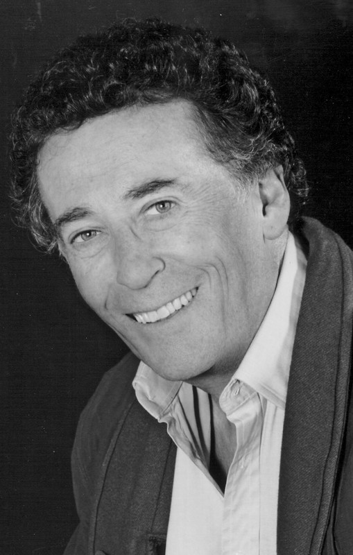 Robert Powell (I)