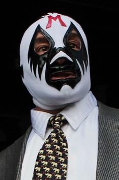 Mil Mascaras