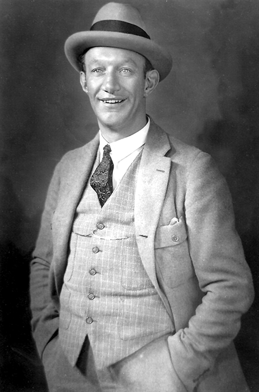 James Finlayson