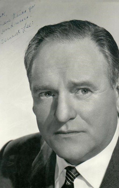 Bernard Lee