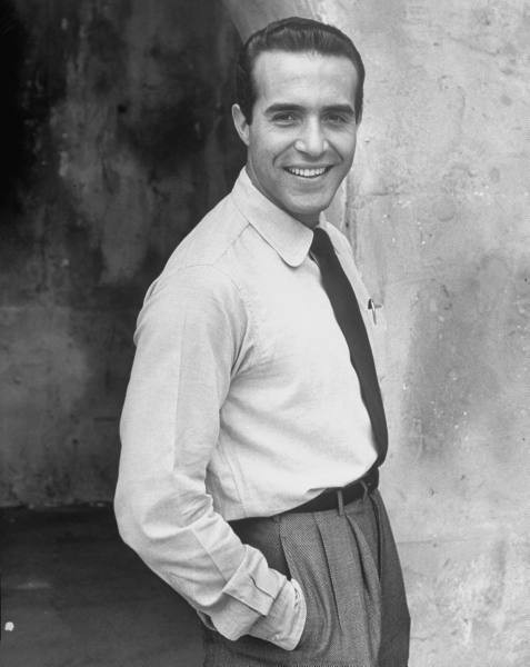 Next photo of Ricardo Montalban