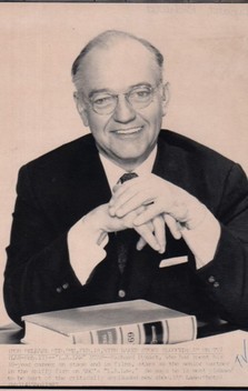 Richard Dysart