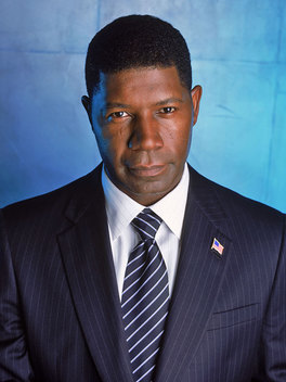 Dennis Haysbert