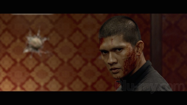 what are the name of the knives in the raid 2 berandal