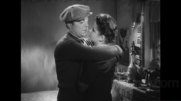 Watch Le Jour Se Leve (1939) Full Movie Online - Plex