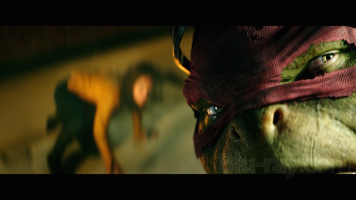 Watching Teenage Mutant Ninja Turtles (2014) on 4K Ultra HD