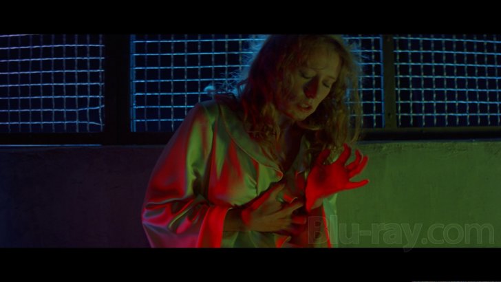 Suspiria on sale online subtitles