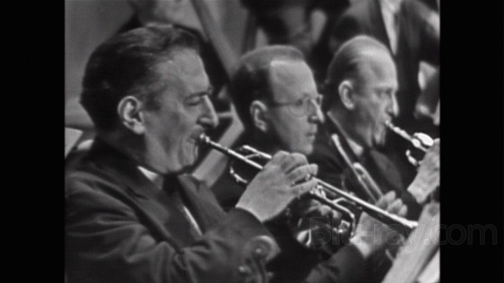 【新品】ブルーレイ！　「YOUNG PEOPLE'S CONCERTS」VOL2　バーンスタイン/NYP　4BD