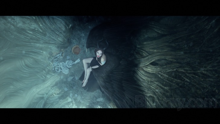 næve kom sammen Vie Maleficent: Mistress of Evil Blu-ray (Blu-ray + DVD + Digital HD)