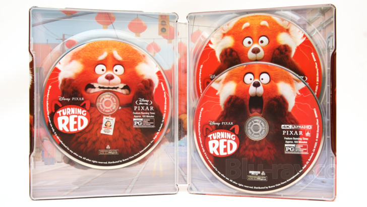 Turning Red (4K/UHD + Blu-ray + DVD + Digital Code)