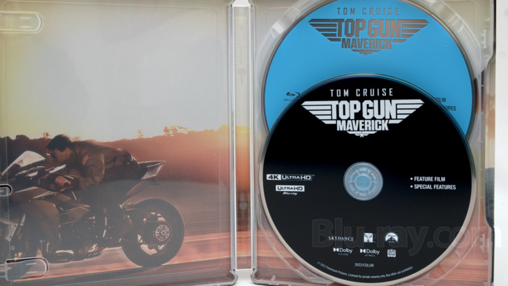 Top Gun and Top Gun Maverick Blu ray Set with Digital Copies and Special  Features