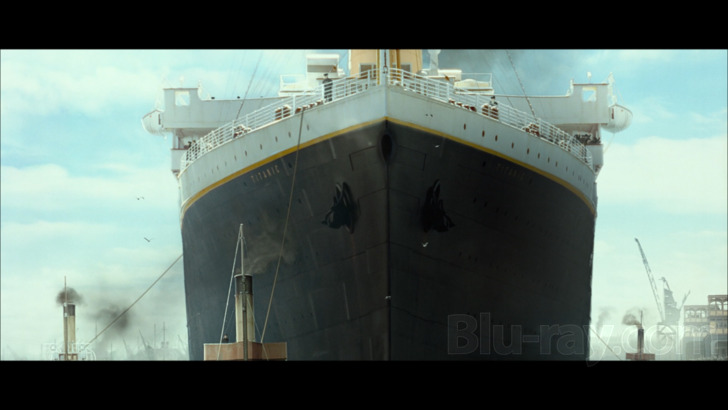 Titanic (4K Ultra HD/Digital) W/Slipcover