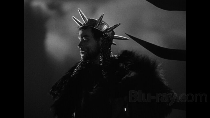 新品未開封　Macbeth [Blu-ray] Amazon.com: Macbeth (2006) [ Blu-Ray, Reg.A/B/C Import