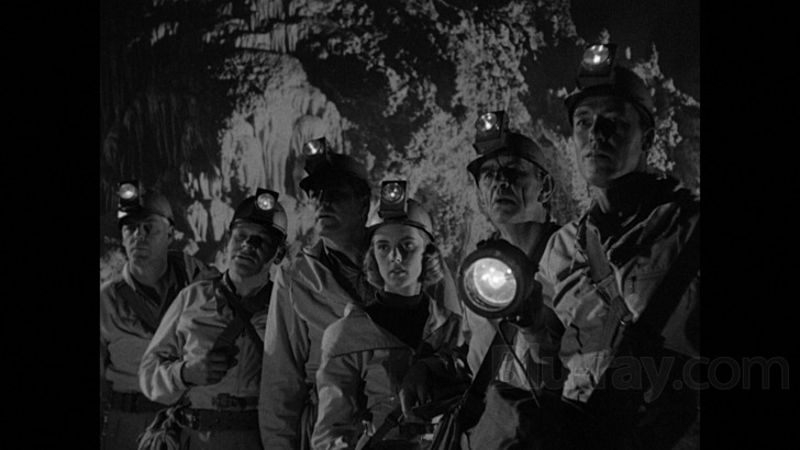 Unknown World Blu-ray (To the Center of the Earth / Night