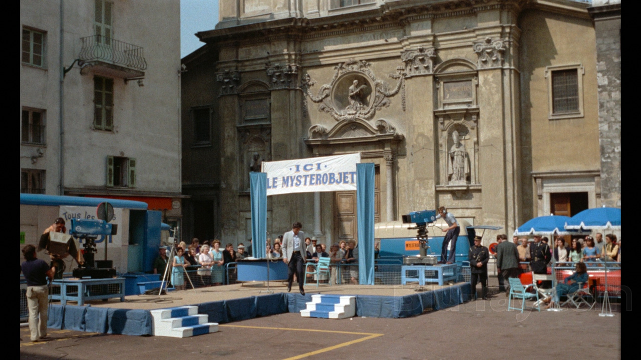 https://images.static-bluray.com/reviews/35636_5_large.jpg