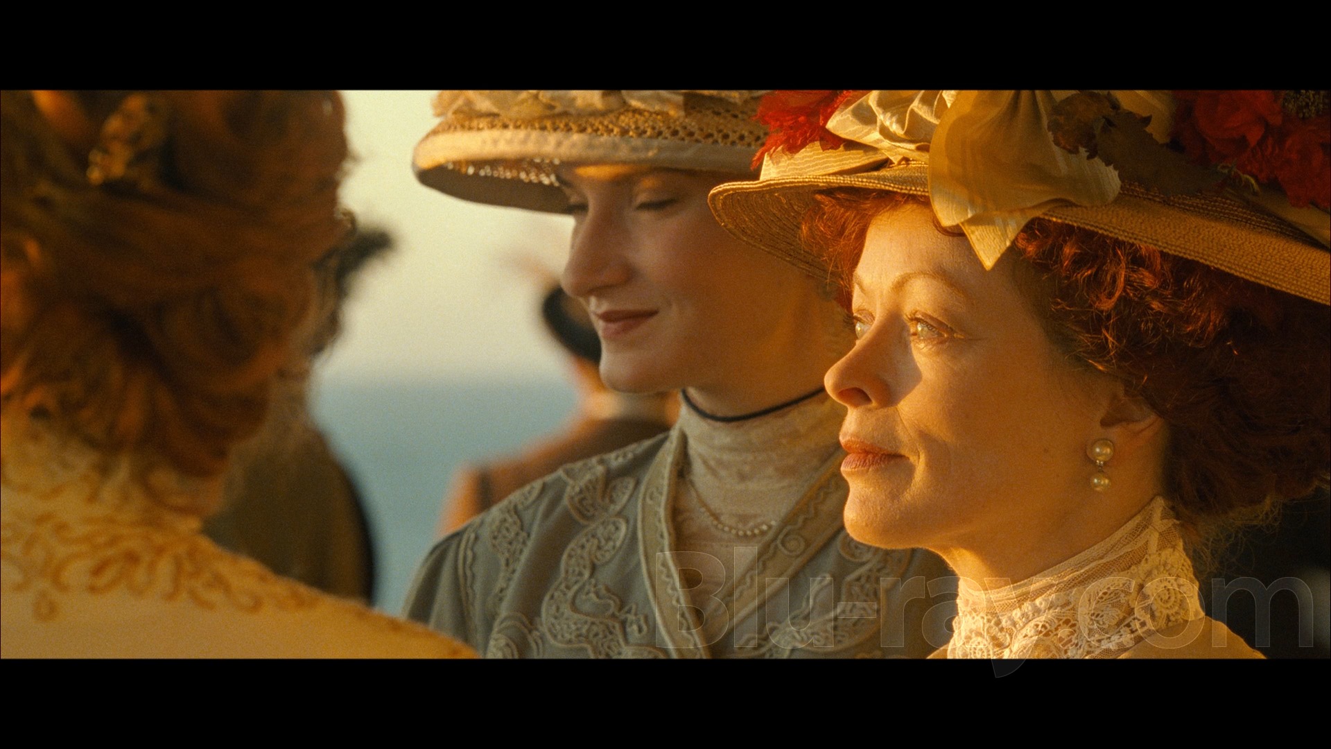 [Obrazek: 6621_32_1080p.jpg]