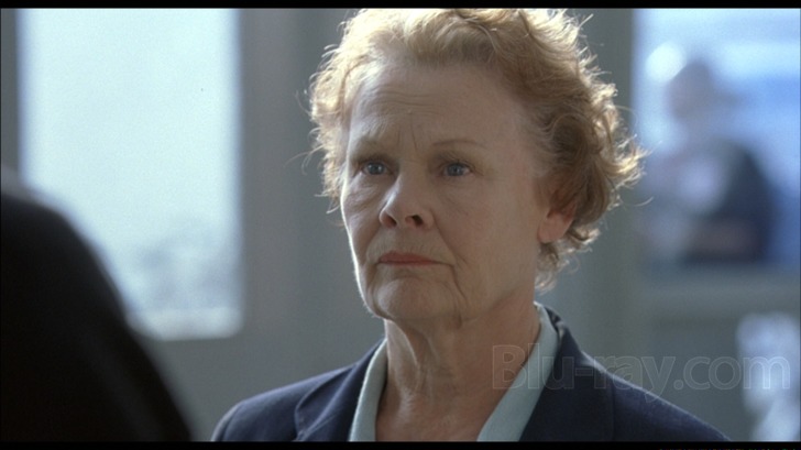 Notes On A Scandal Blu Ray